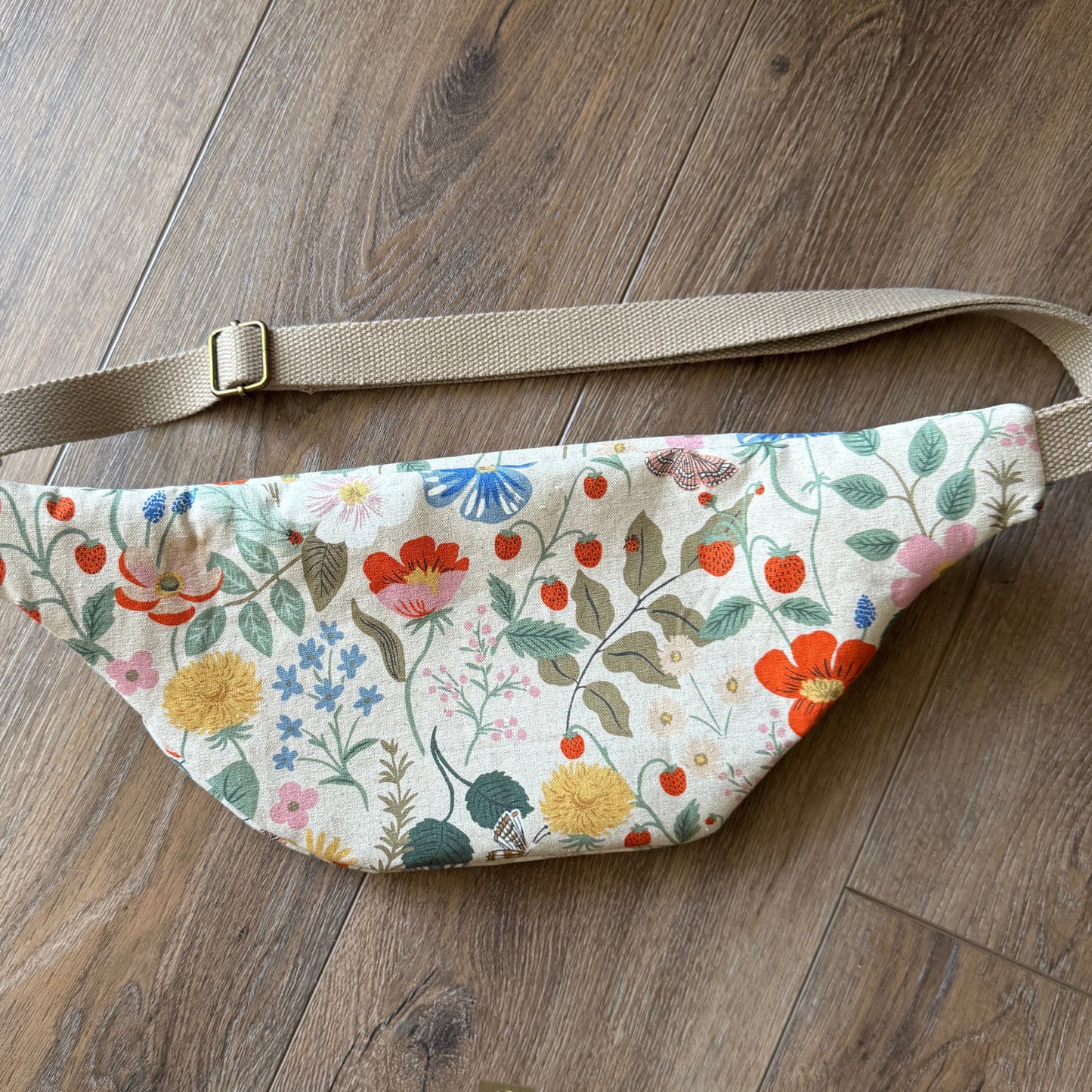 Strawberry Fields Ivory Bum Bag