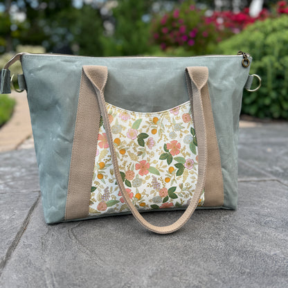 Multi-Purpose Tote