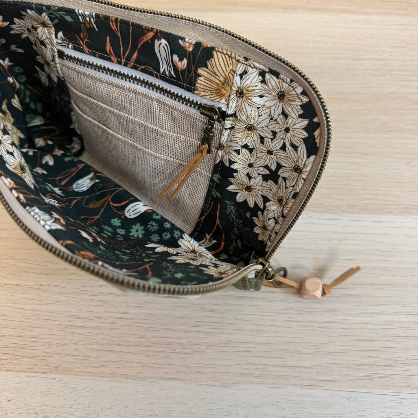 Yarrow Wristlet