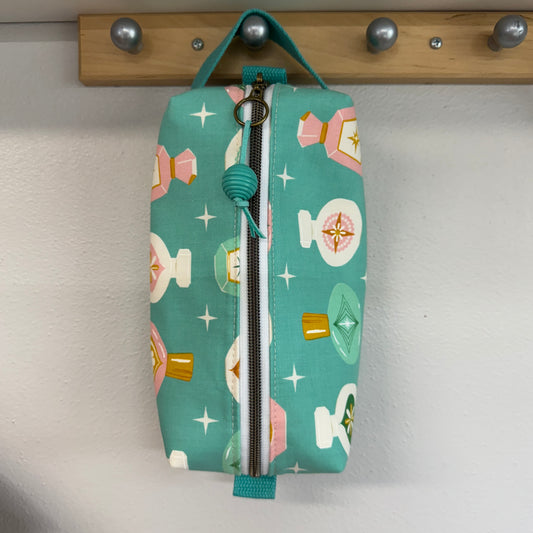Boxy Pouch