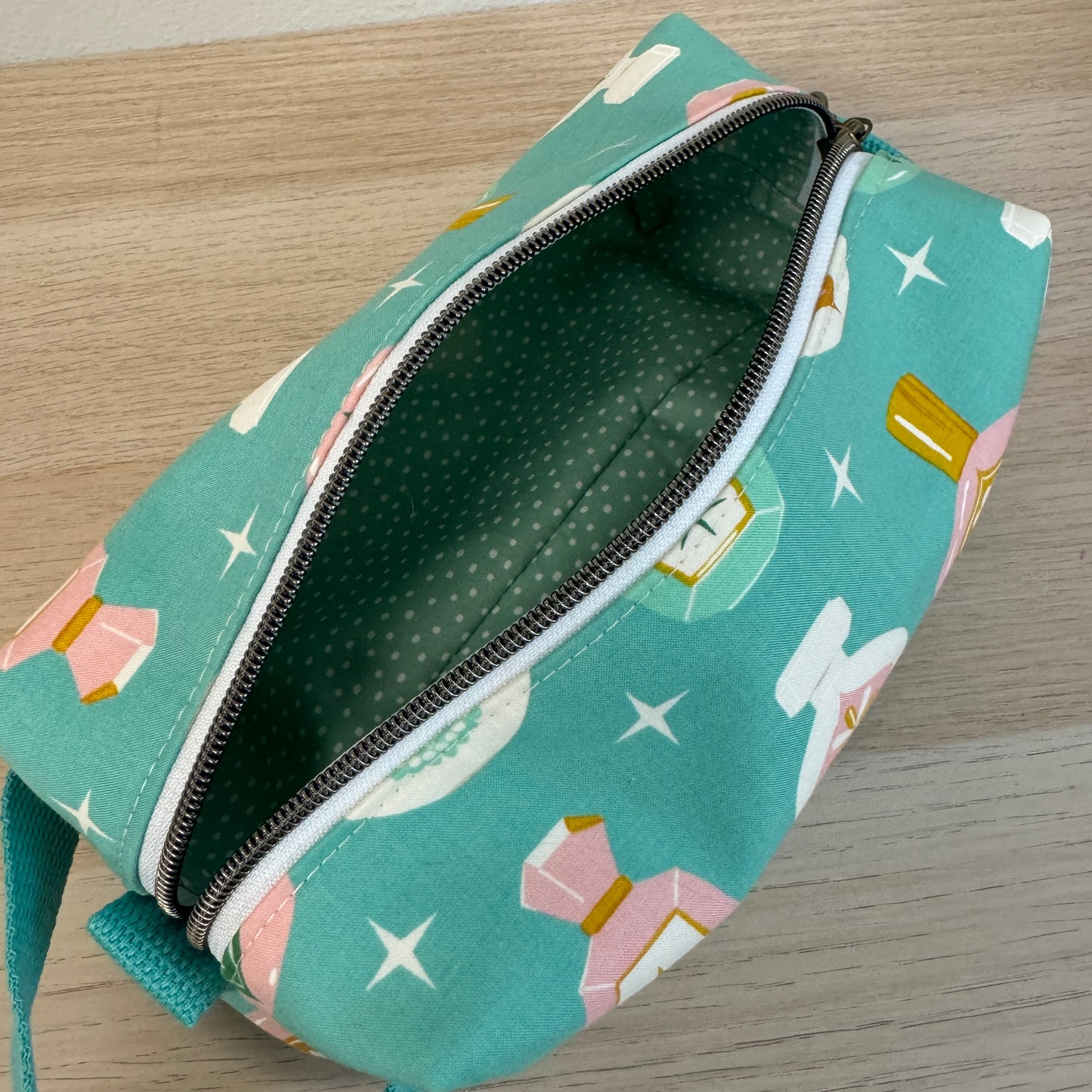 Boxy Pouch