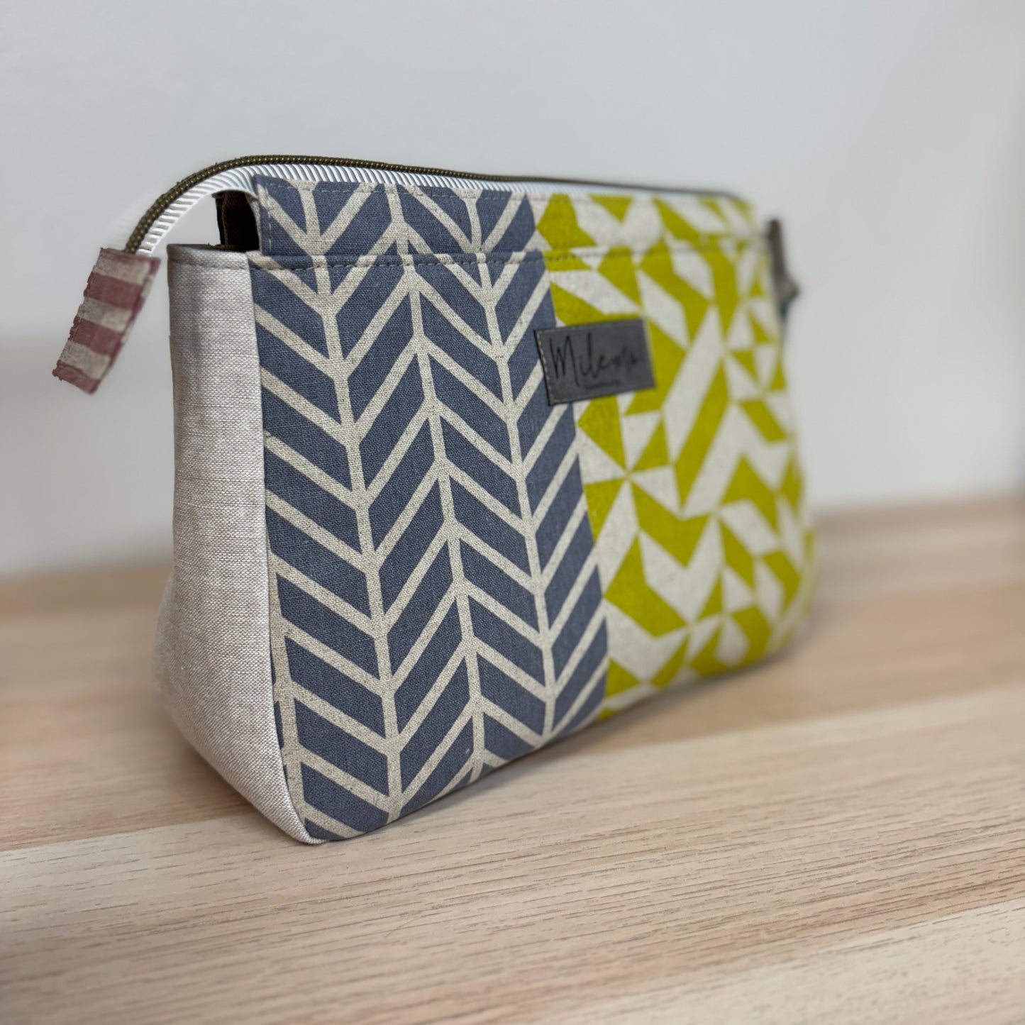 Medium Plover Pouch