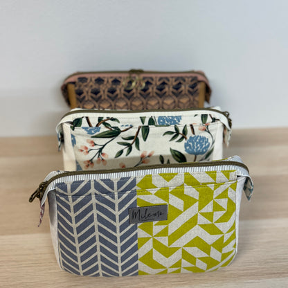 Medium Plover Pouch