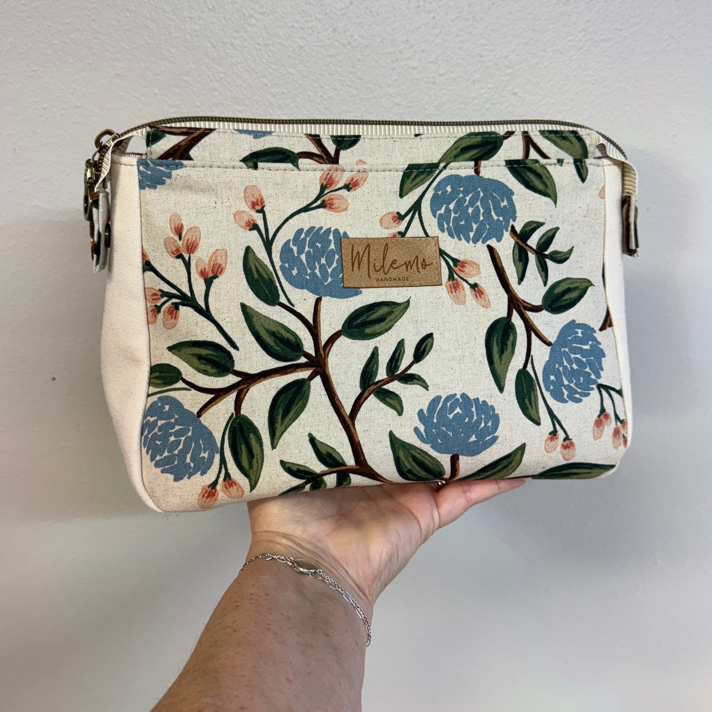 Medium Plover Pouch