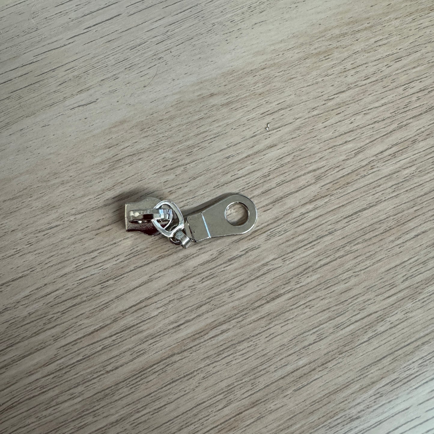 Zipper Pull