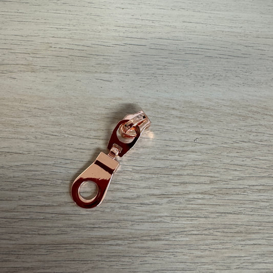 Zipper Pull