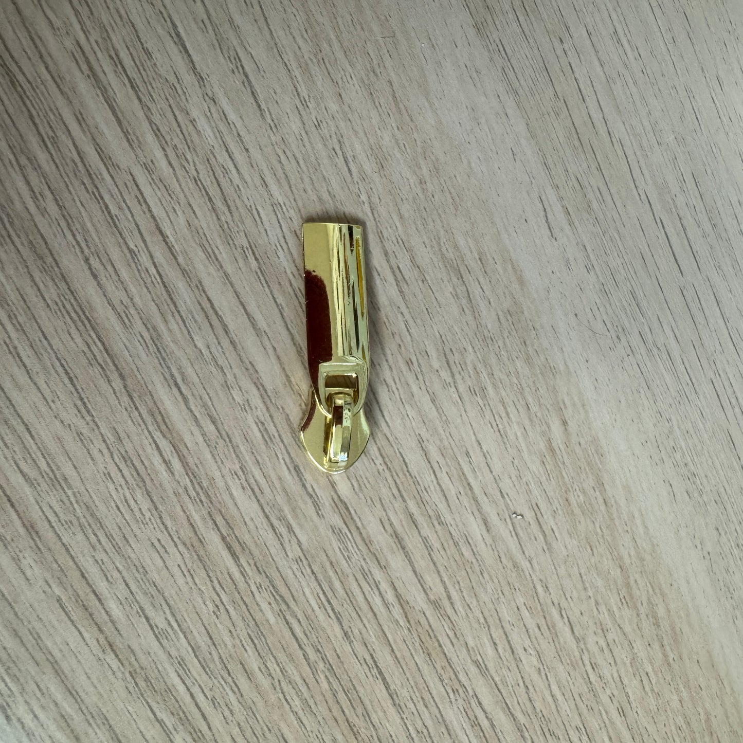 Zipper Pull