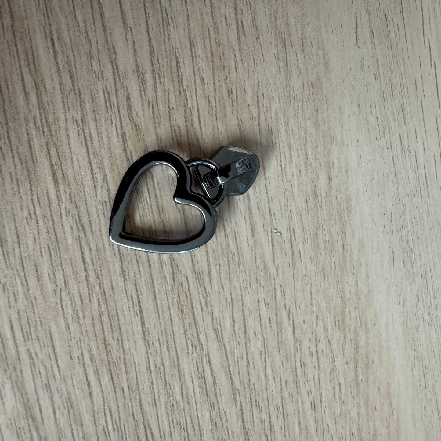 Zipper Pull