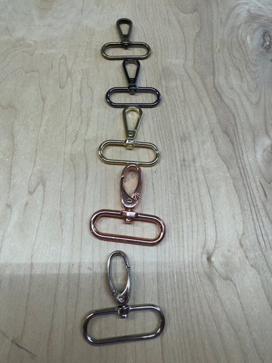 1.5" Snap/Swivel Hooks